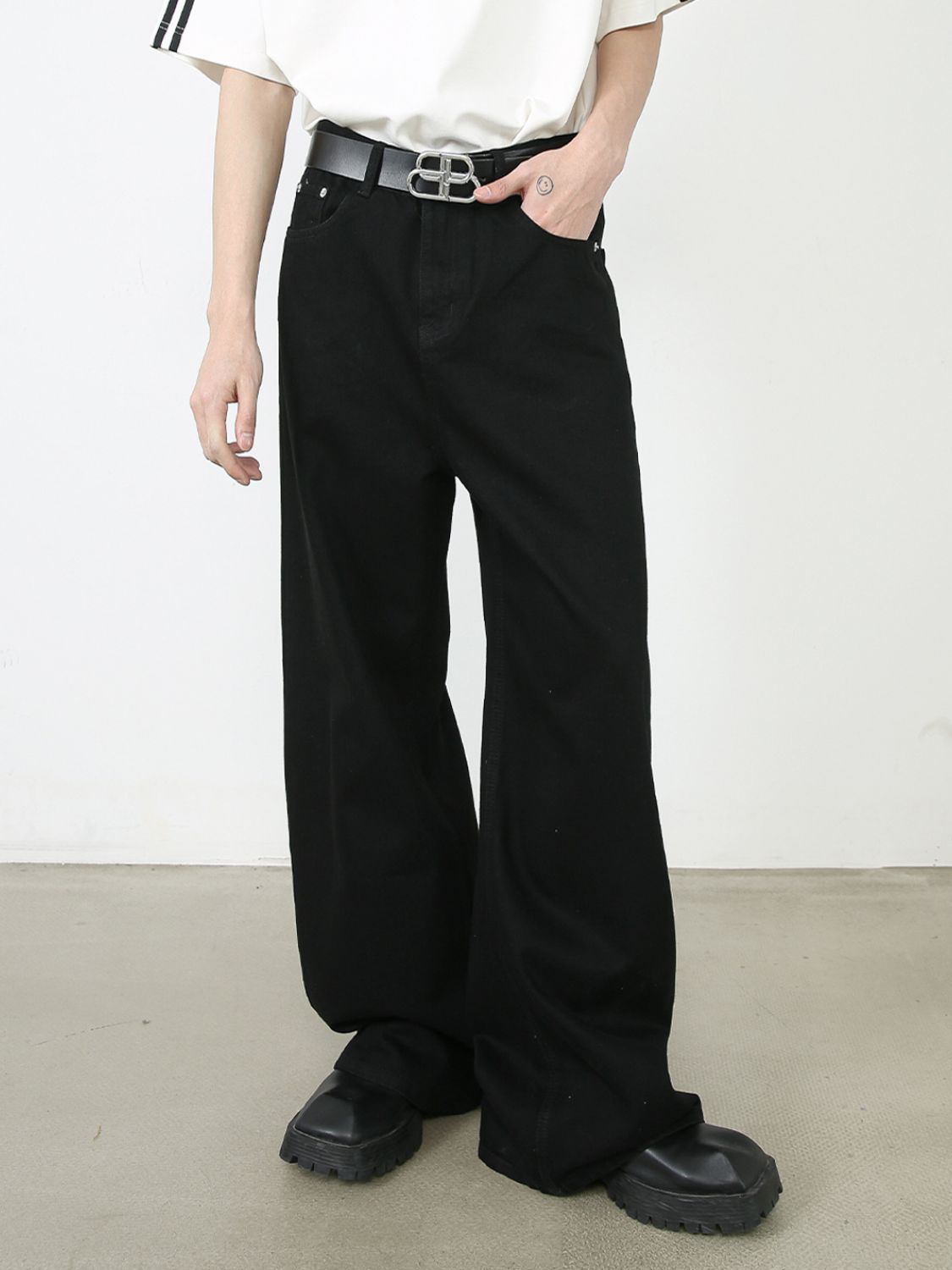 74689c9d-58a9-4ae0-800f-5cd8554084ce-Max